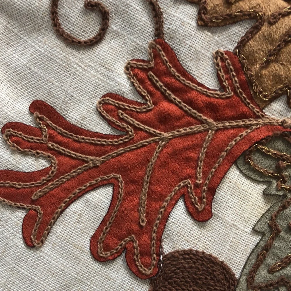 Linen Fall Table Runner - Picture 7 of 9